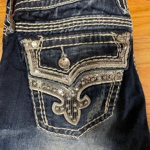 Rock Revival Capri - size 29 - EUC!